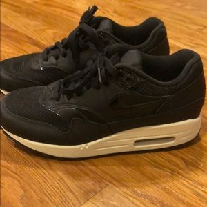 Nike Air Max 1 sneakers